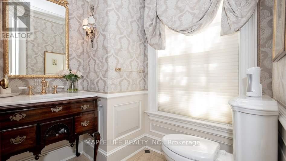 11 Dewbourne Avenue Property Photo 11