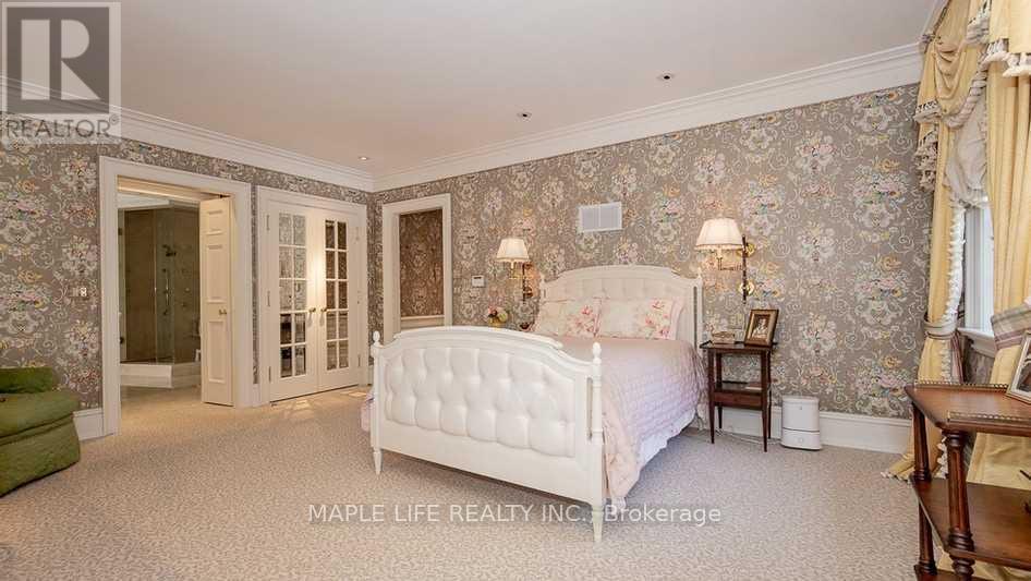 11 Dewbourne Avenue Property Photo 17