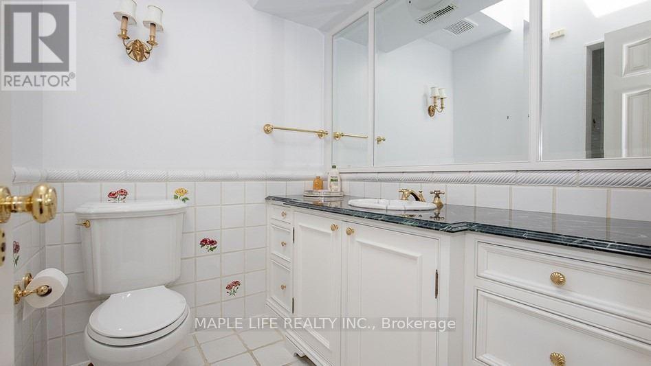 11 Dewbourne Avenue Property Photo 24