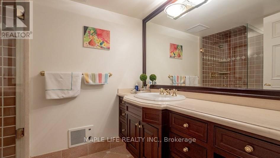 11 Dewbourne Avenue Property Photo 29