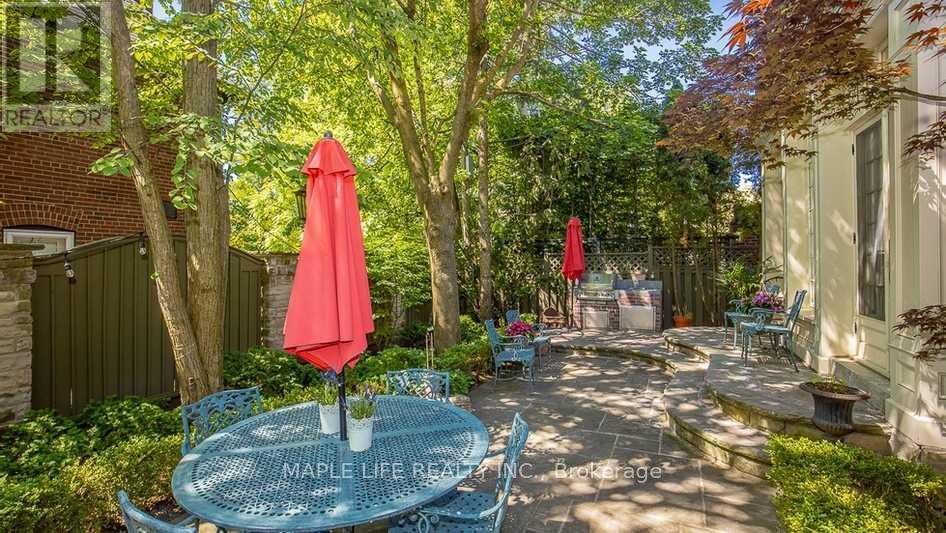 11 Dewbourne Avenue Property Photo 34