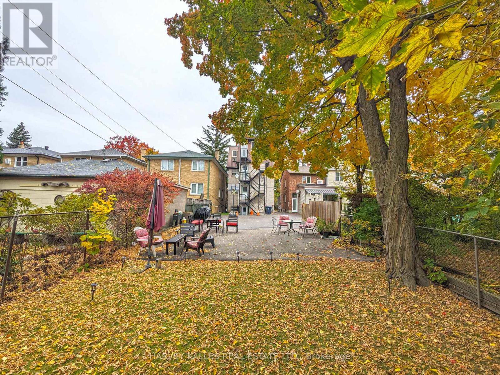 4 - 431 Balliol Street Property Photo 18