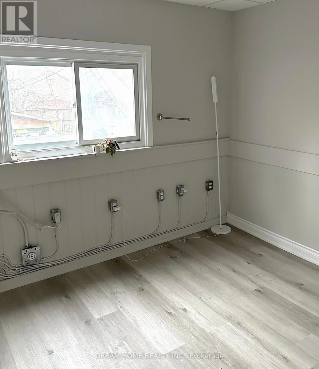 2/f - 17 Baldwin Street Property Photo 6