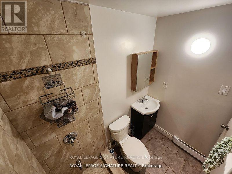 2 - 272 Parliament Street Property Photo 15
