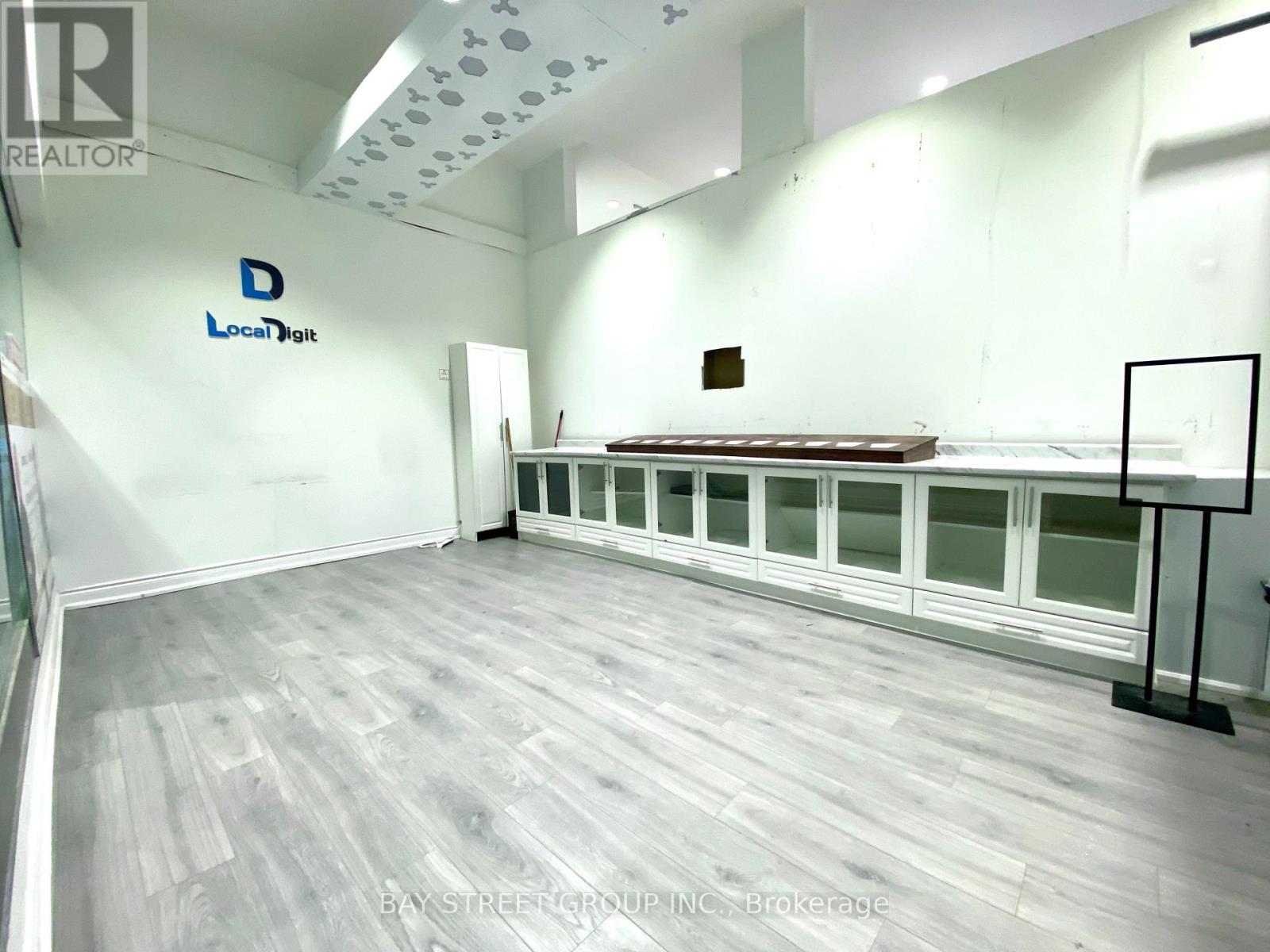 159 - 4750 Yonge Street Property Photo 3