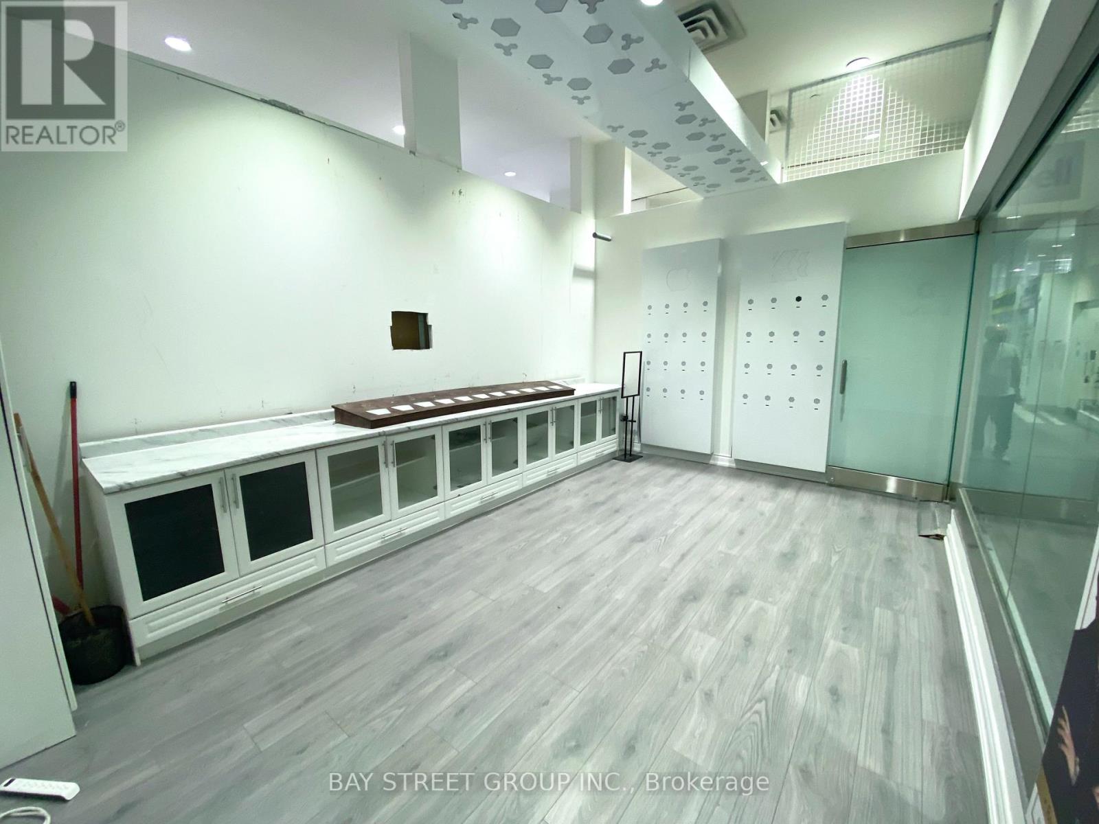 159 - 4750 Yonge Street Property Photo 5