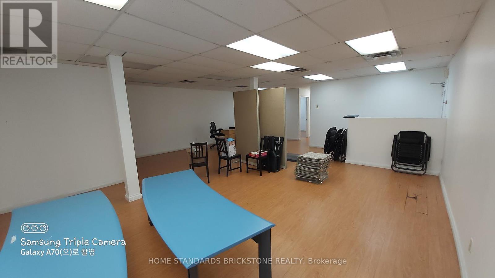 202 - 719 Bloor Street W Property Photo 9