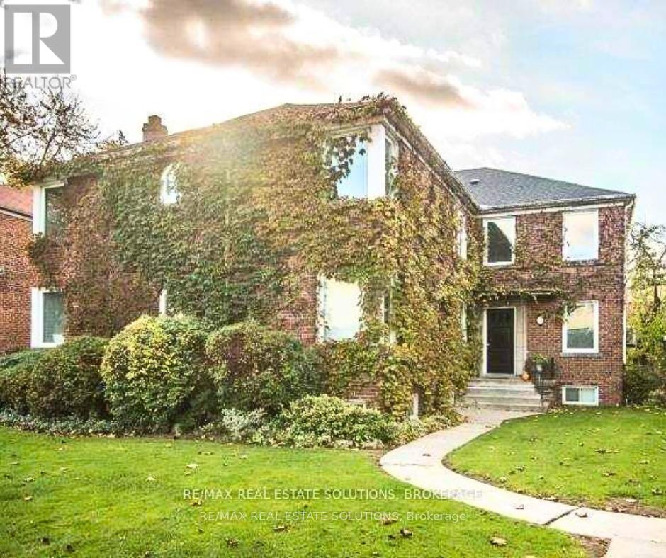 4 - 5 WARWICK AVENUE Property Photo 1