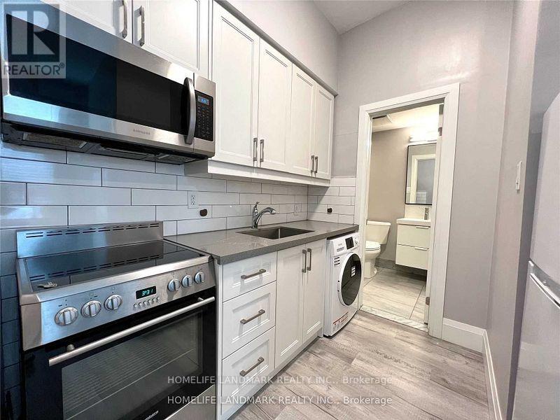 443 Parliament Street Property Photo 6