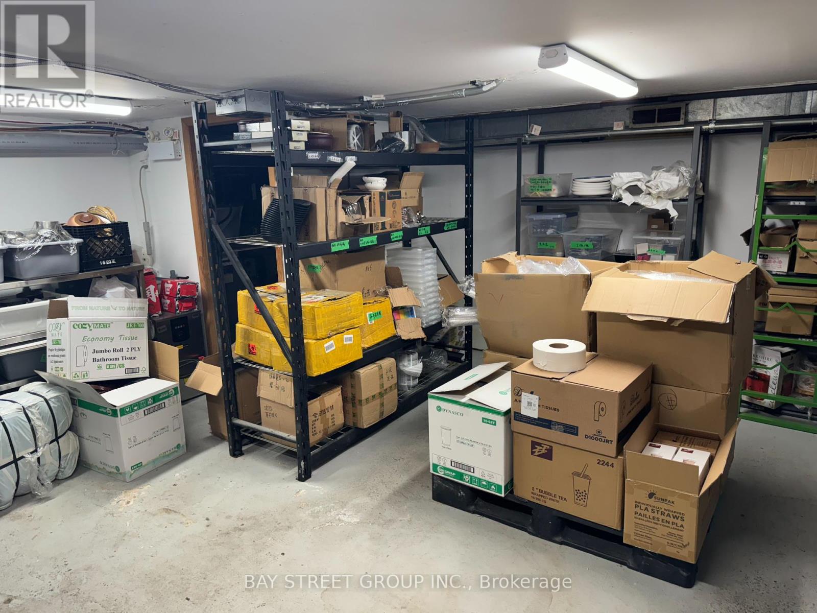 5457 Yonge Street Property Photo 10
