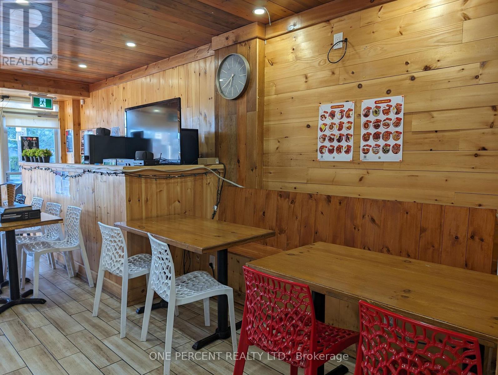 3795 Bathurst Street Property Photo 6
