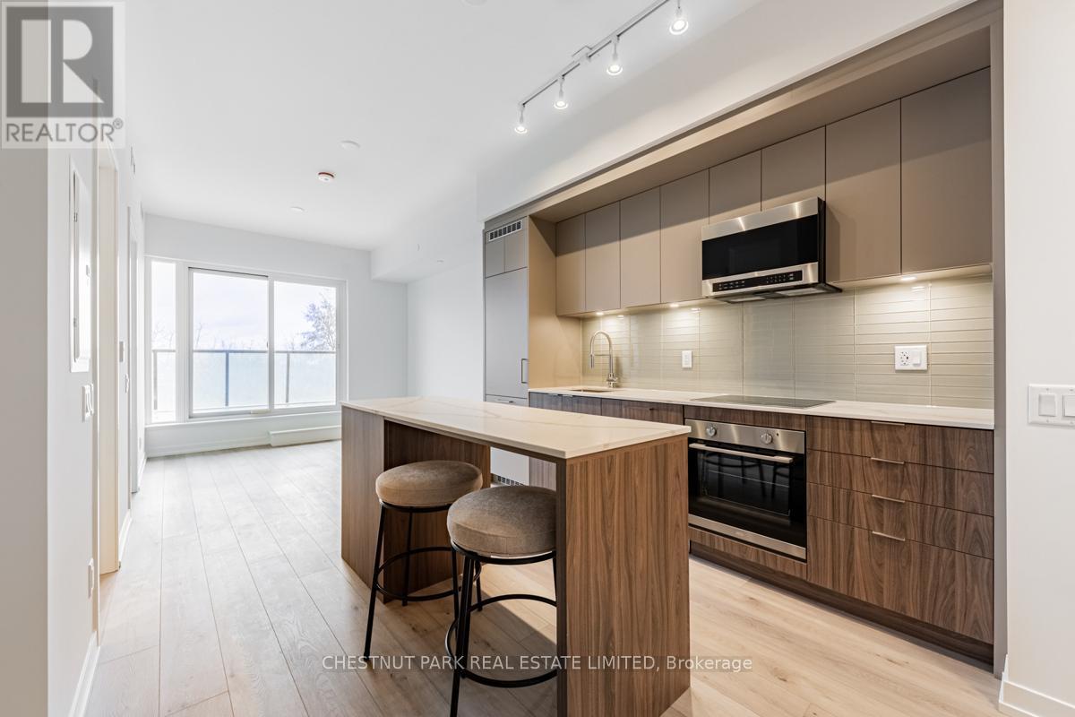 406 - 863 ST. CLAIR AVENUE W Property Photo 1