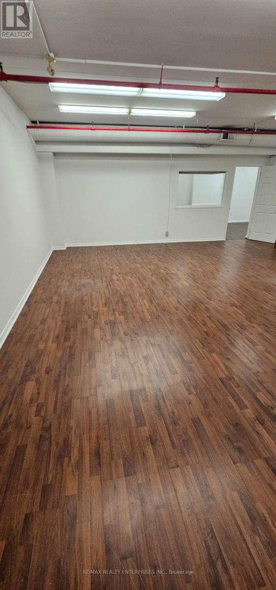 206 - 670 Bloor Street W Property Photo 3