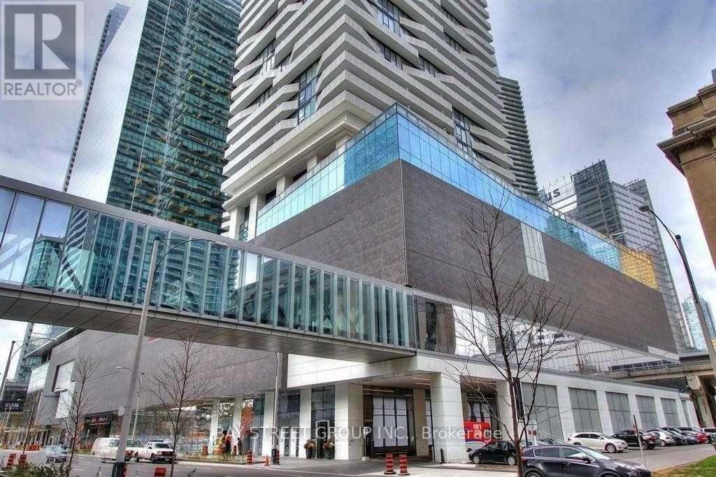 #5107 - 100 HARBOUR STREET Property Photo 1