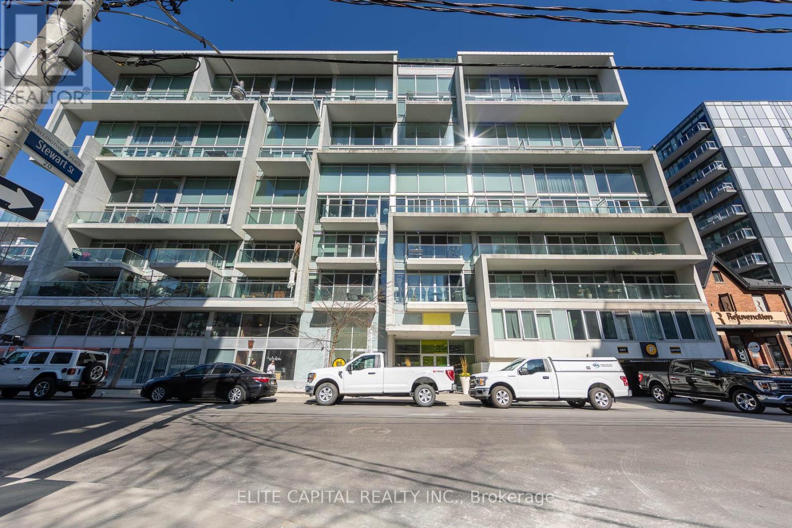 510 - 75 PORTLAND STREET Property Photo 1