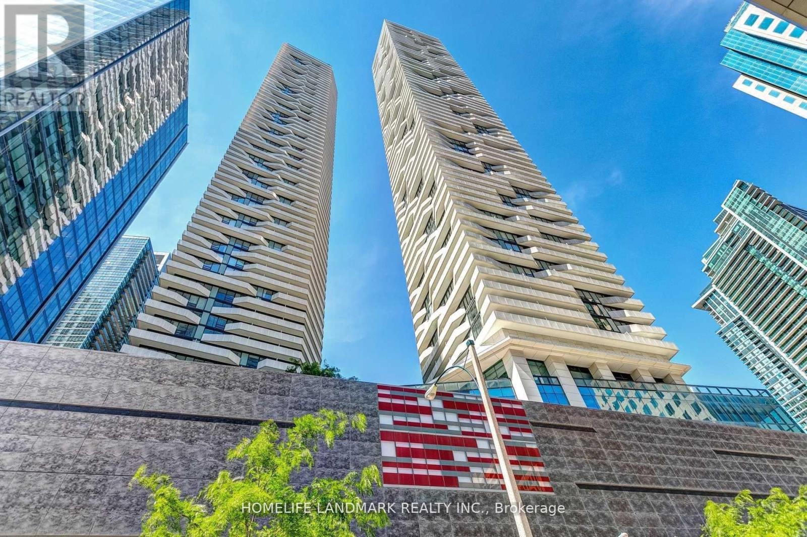 5009 - 100 HARBOUR STREET Property Photo 1
