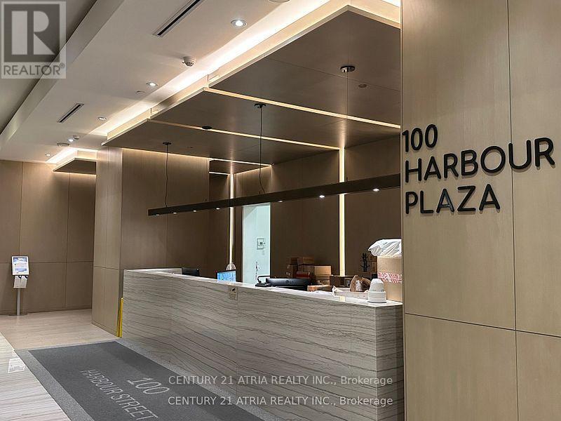 5201 - 100 HARBOUR STREET Property Photo 1
