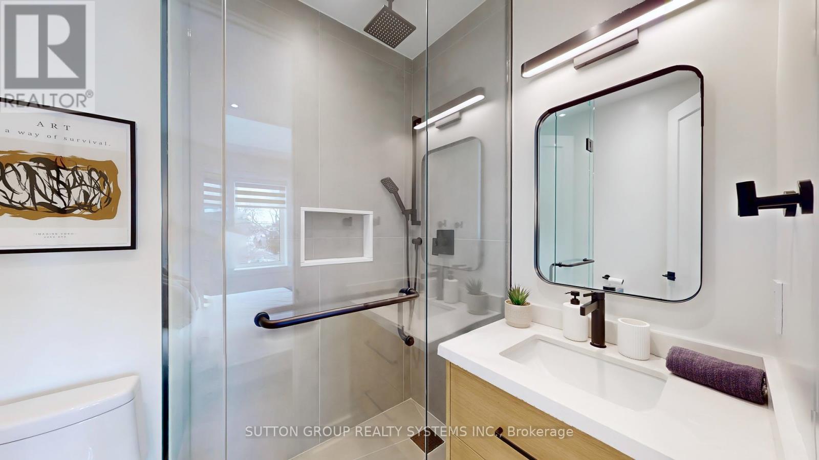 225 Christie Street Property Photo 17