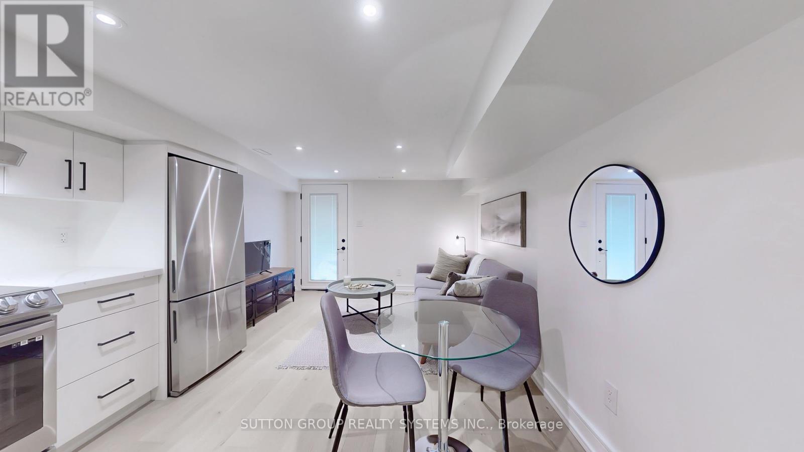 225 Christie Street Property Photo 29
