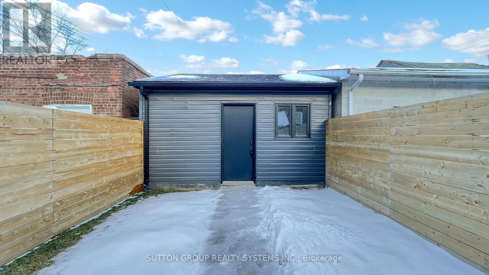 225 Christie Street Property Photo 41