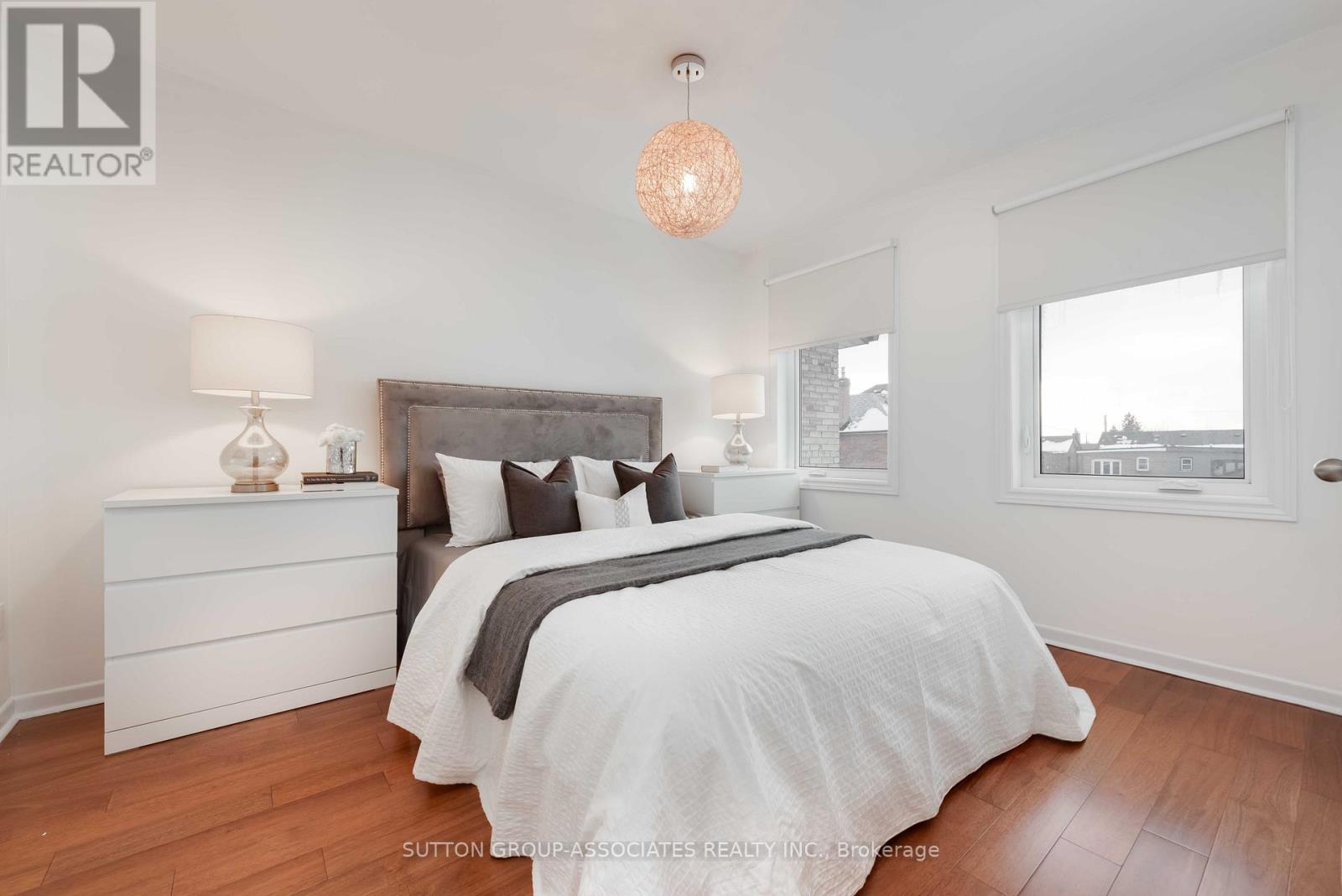 324 Glenholme Avenue Property Photo 16