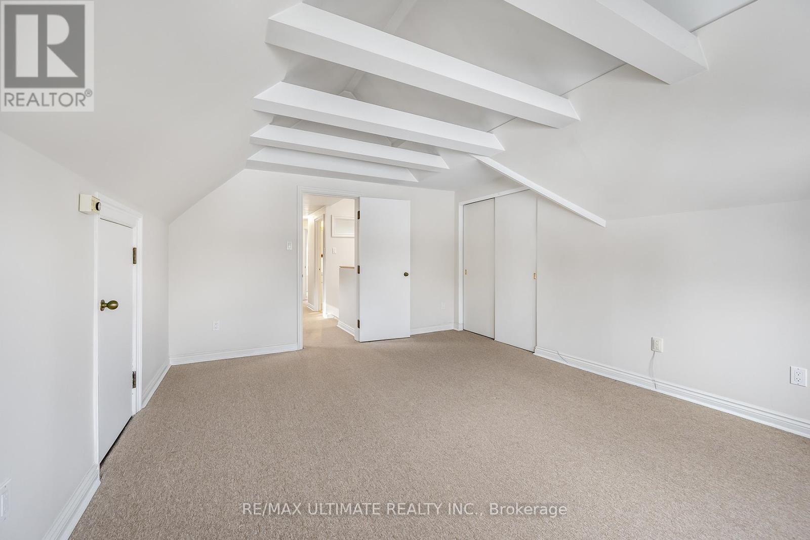 Unit A - 578 Huron Street Property Photo 14