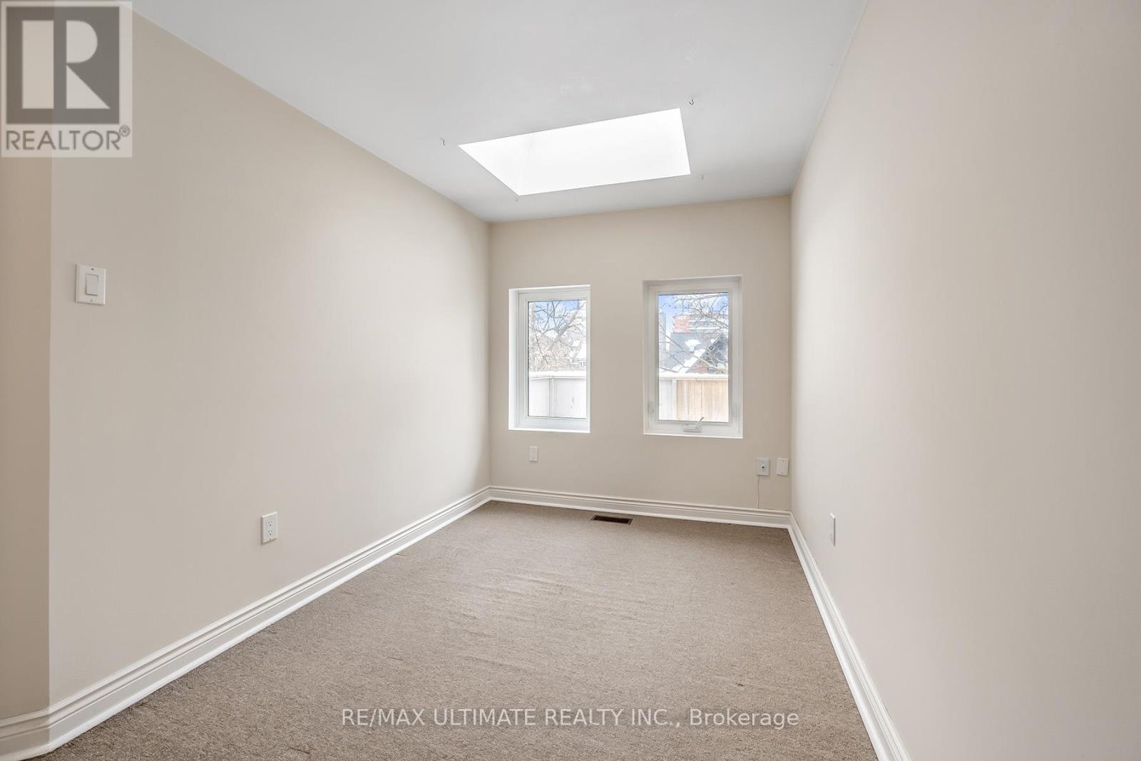 Unit A - 578 Huron Street Property Photo 18
