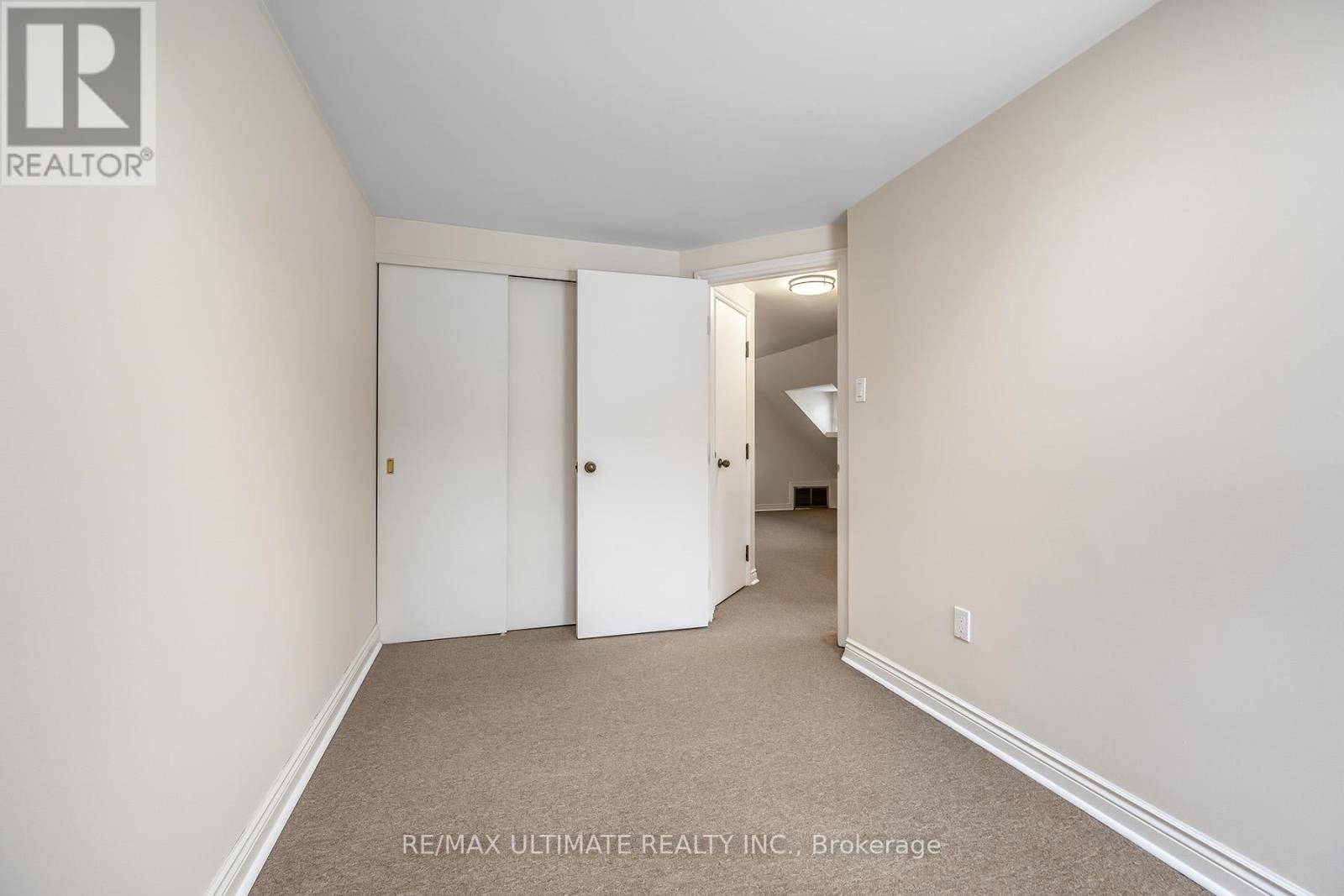 Unit A - 578 Huron Street Property Photo 19