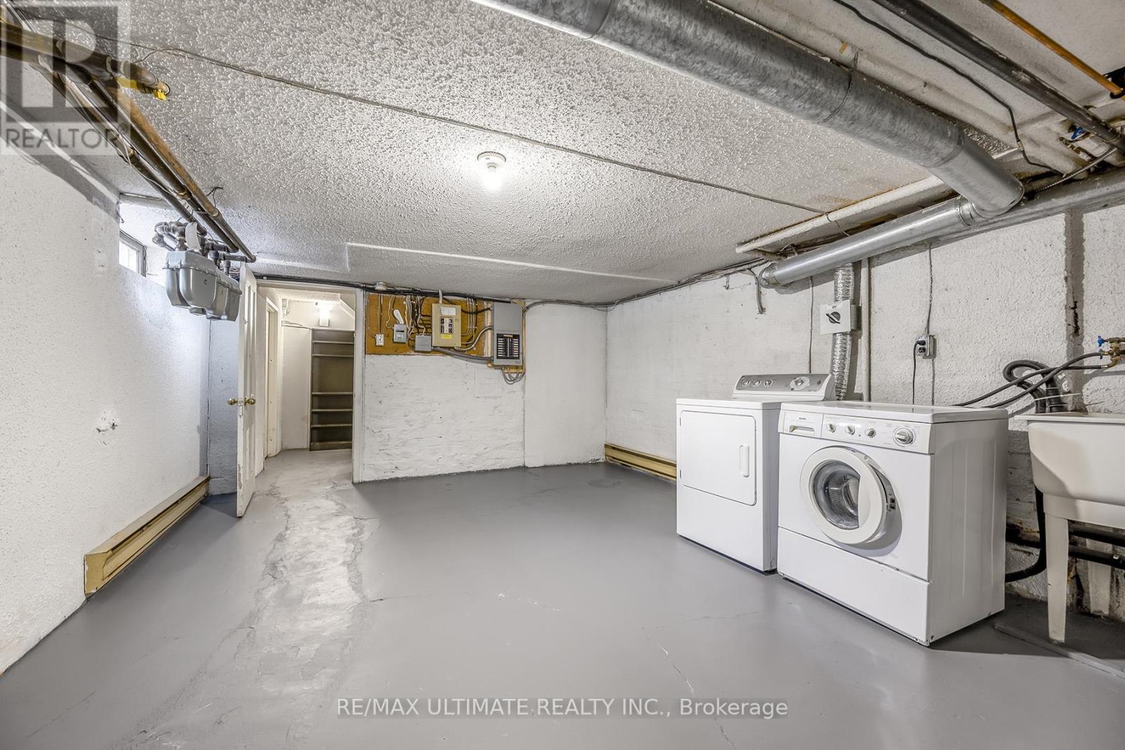 Unit A - 578 Huron Street Property Photo 22