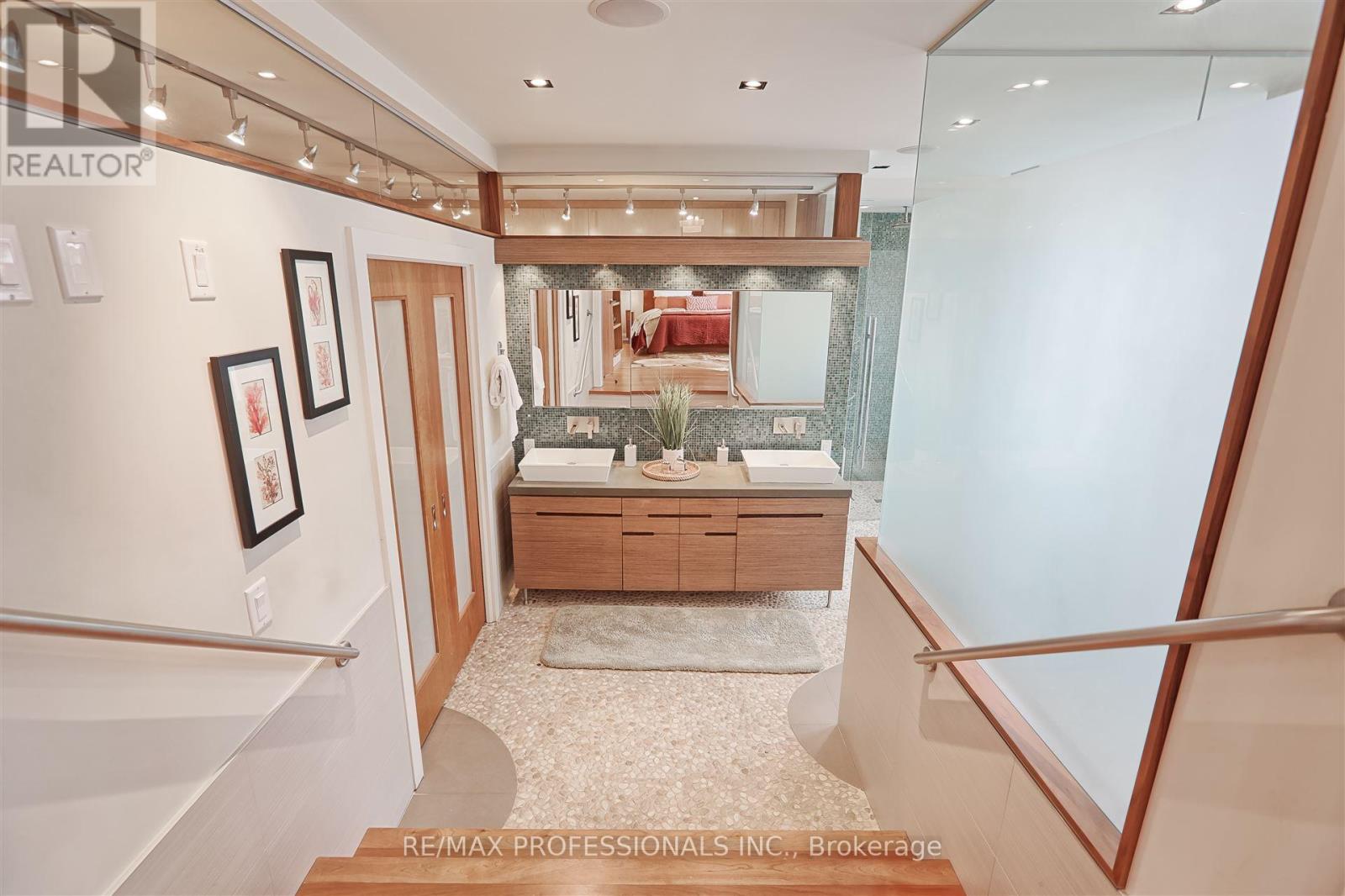 90 Madison Avenue Property Photo 22