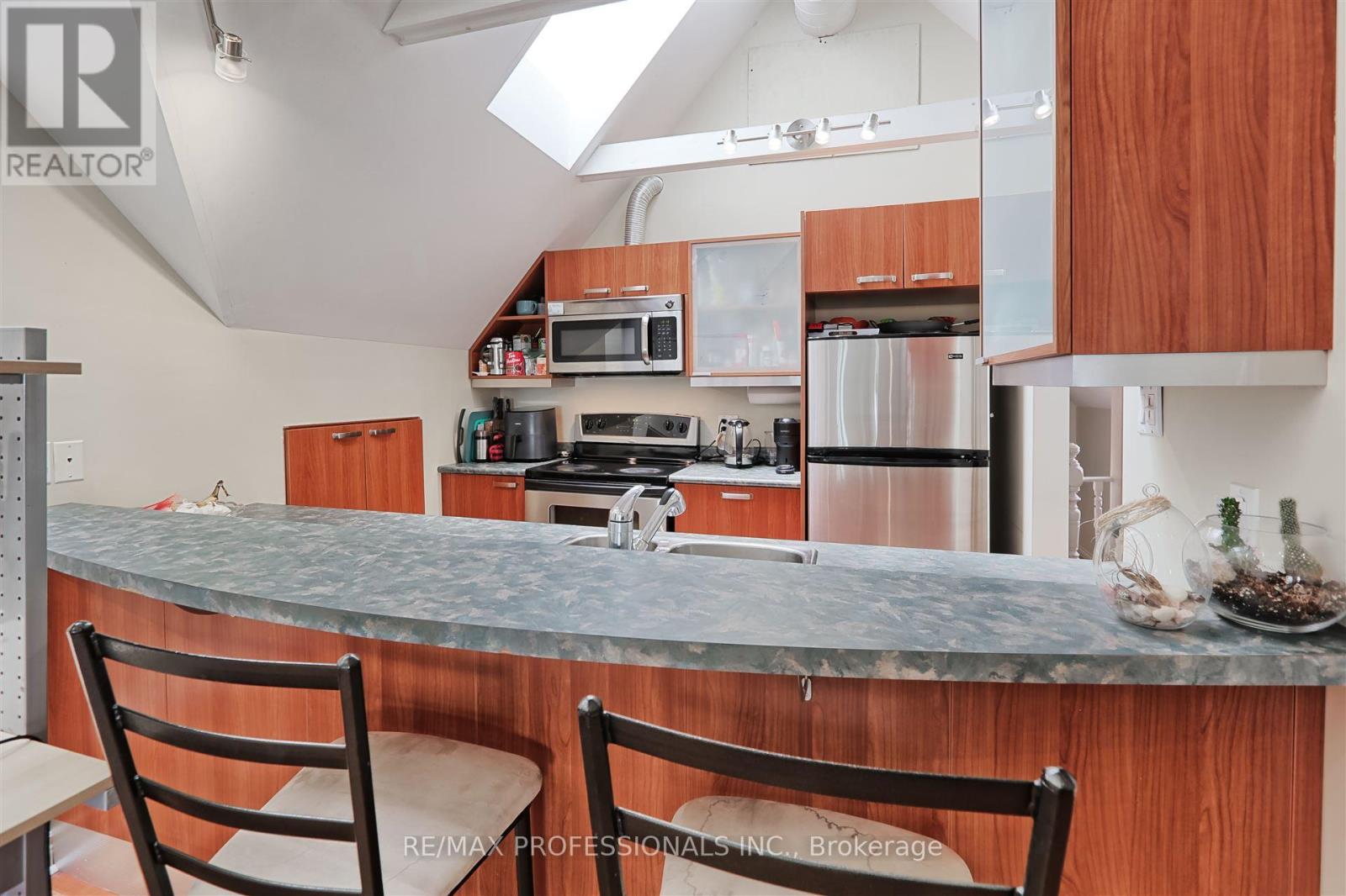 90 Madison Avenue Property Photo 33