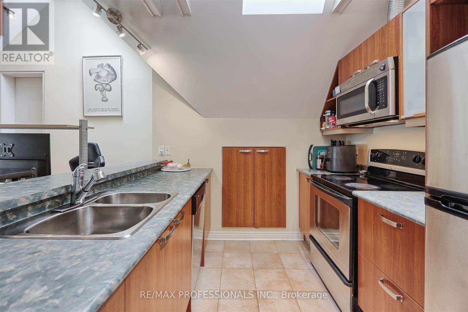 90 Madison Avenue Property Photo 42