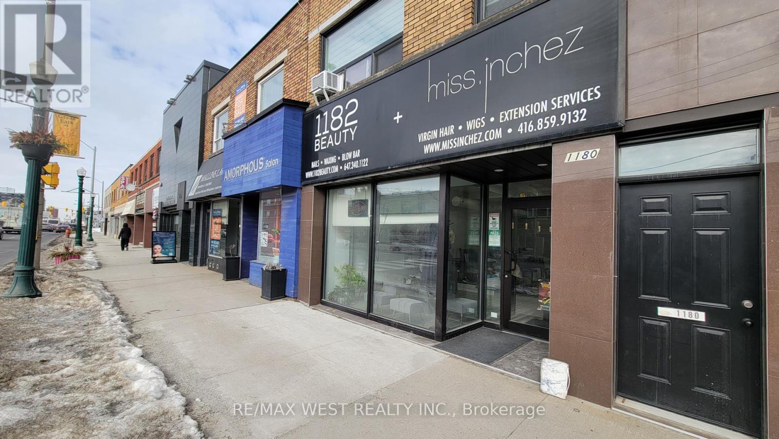 Rm2 - 1182 Eglinton Ave W Avenue Property Photo 7