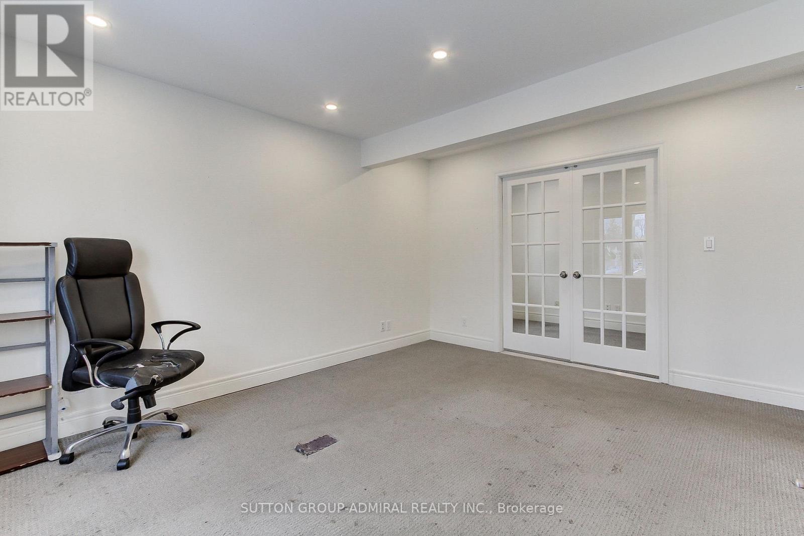 187 Finch Avenue W Property Photo 14