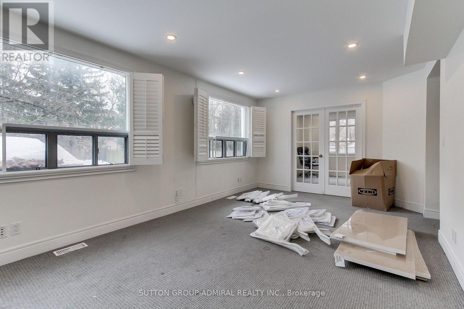 187 Finch Avenue W Property Photo 21