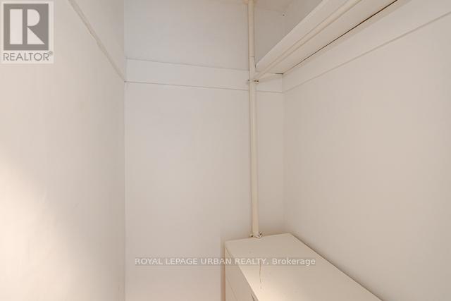 402 - 110 Wellesley Street E Property Photo 20