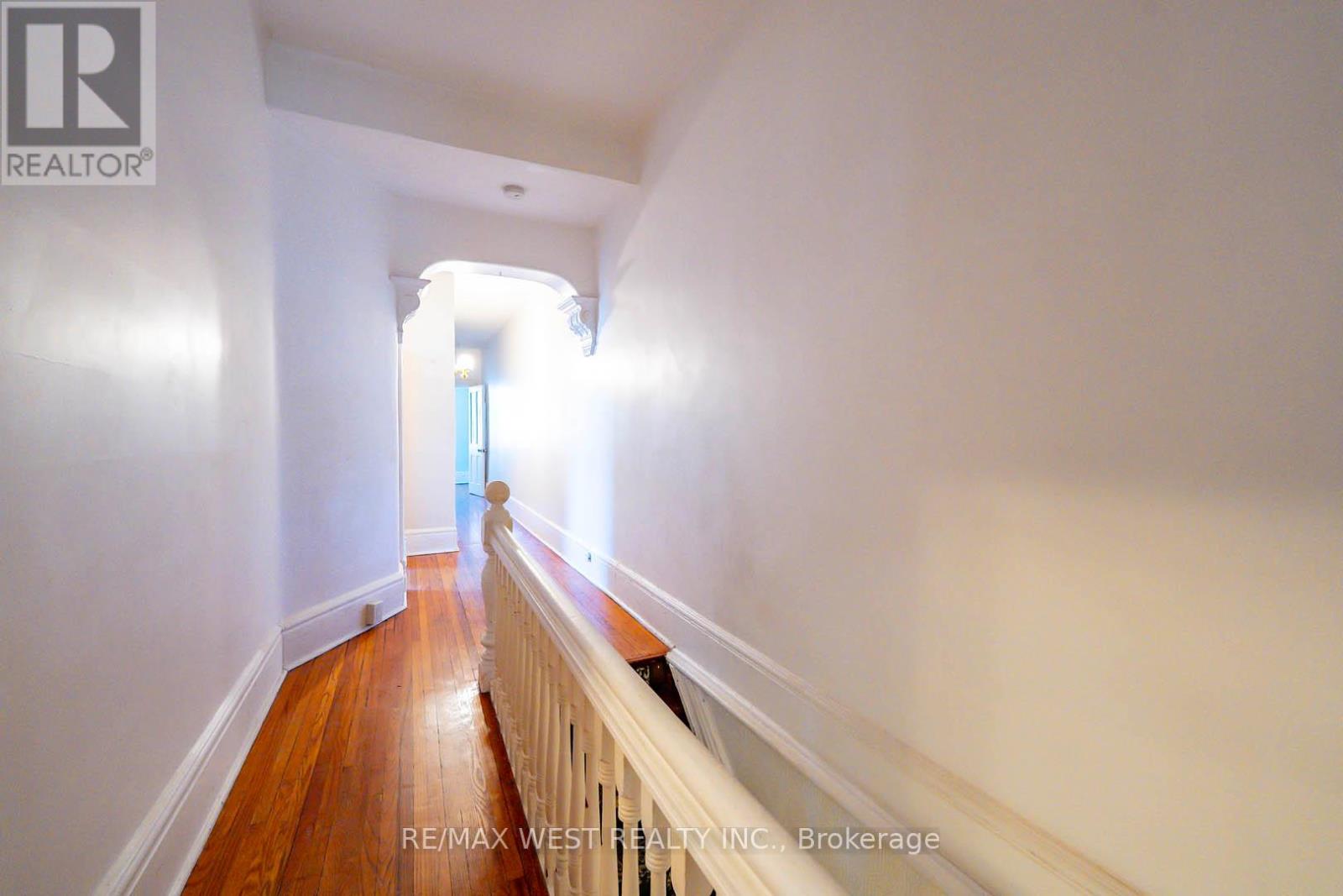 217 Gladstone Avenue Property Photo 14