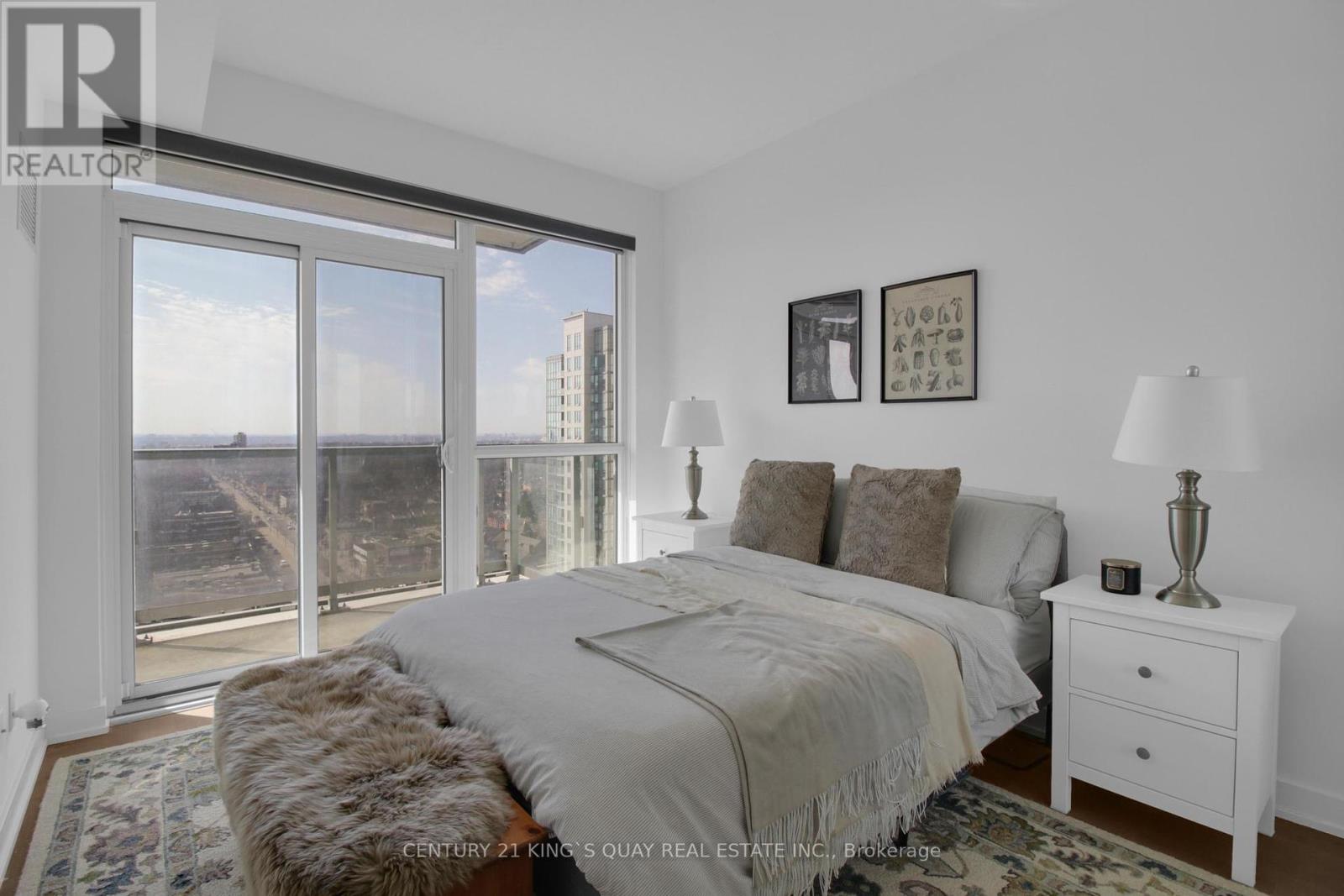 1508 - 501 St Clair Avenue W Property Photo 16