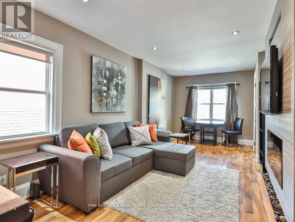 4 Belle Ayre Boulevard Property Photo 3