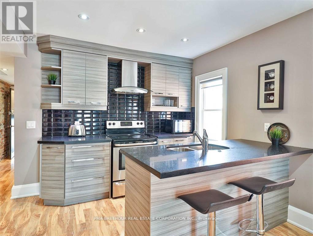 4 Belle Ayre Boulevard Property Photo 4