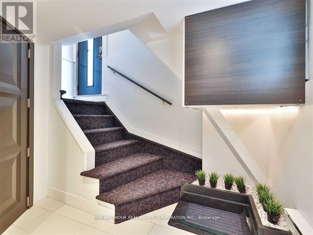 4 Belle Ayre Boulevard Property Photo 20
