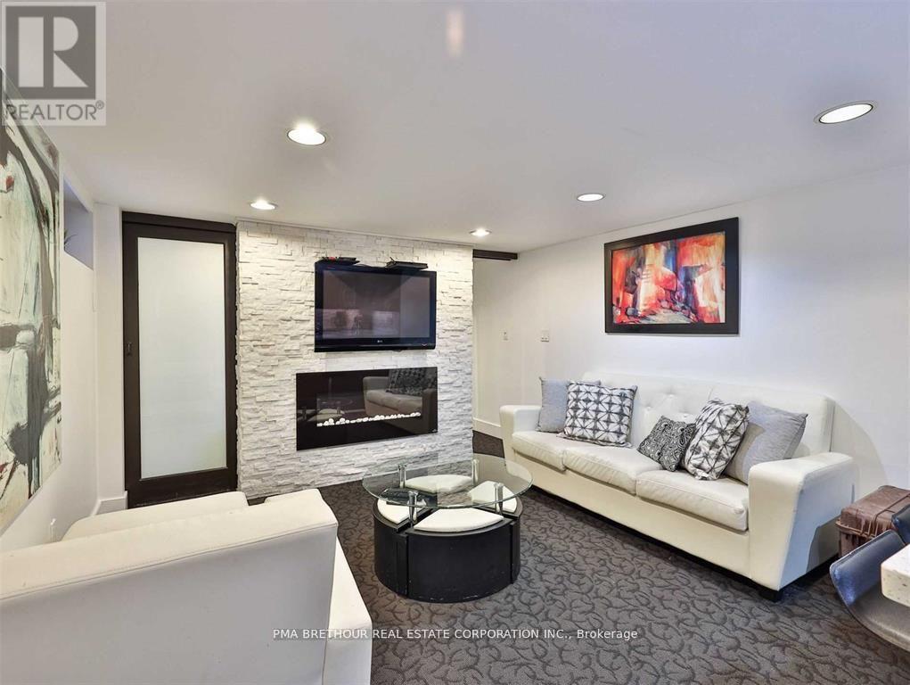 4 Belle Ayre Boulevard Property Photo 21