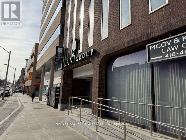 303b - 110 Eglinton Avenue Property Photo 3