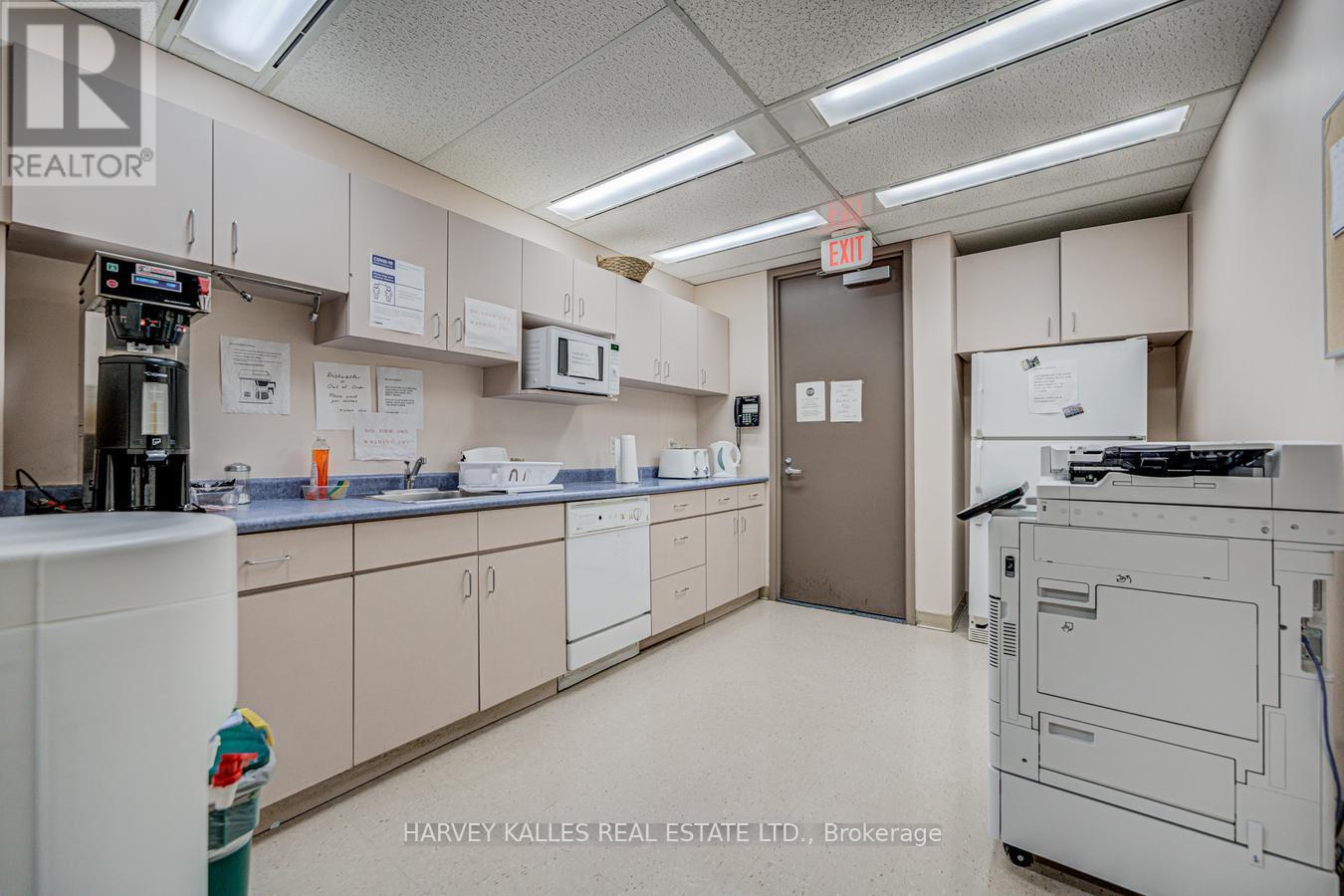 930 - 45 Sheppard Avenue E Property Photo 6