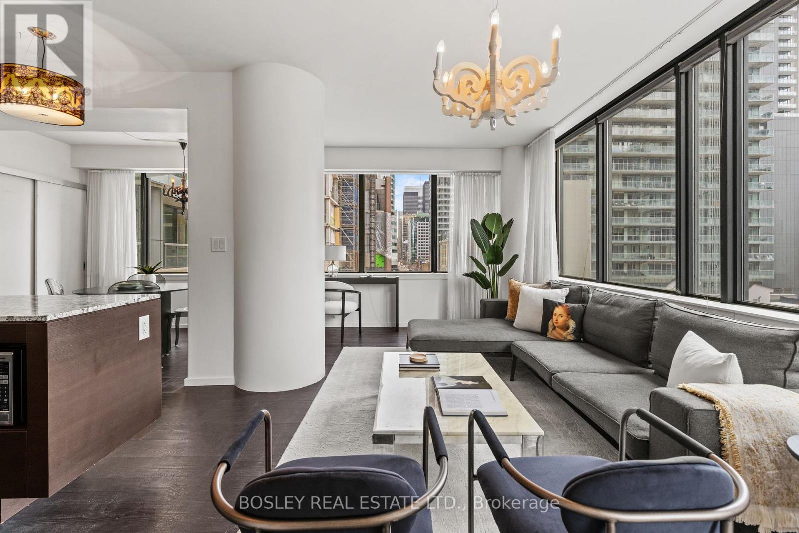 507 - 8 Charlotte Street Property Photo 1