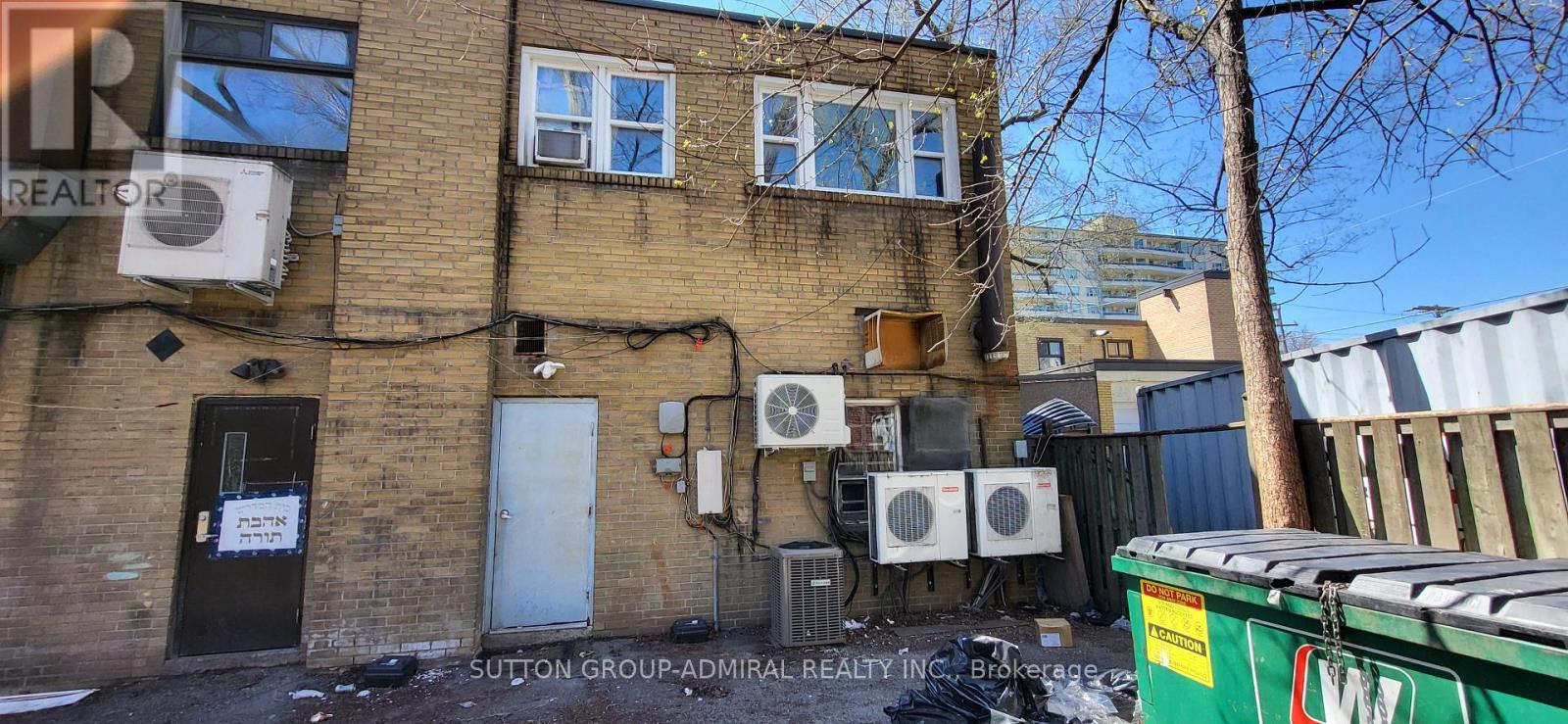 2839 Bathurst Street Property Photo 40