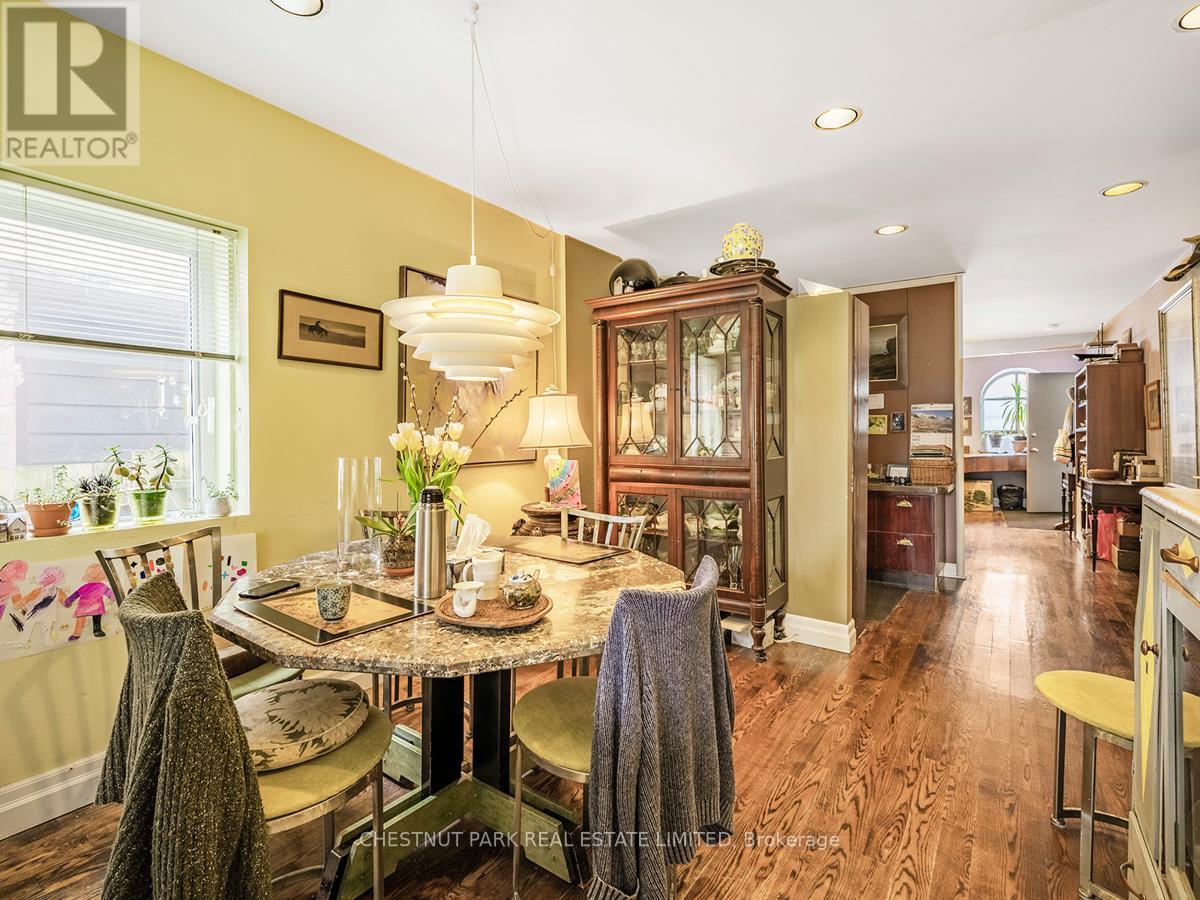 657 Davenport Road Property Photo 7