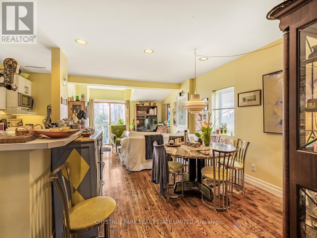 657 Davenport Road Property Photo 12