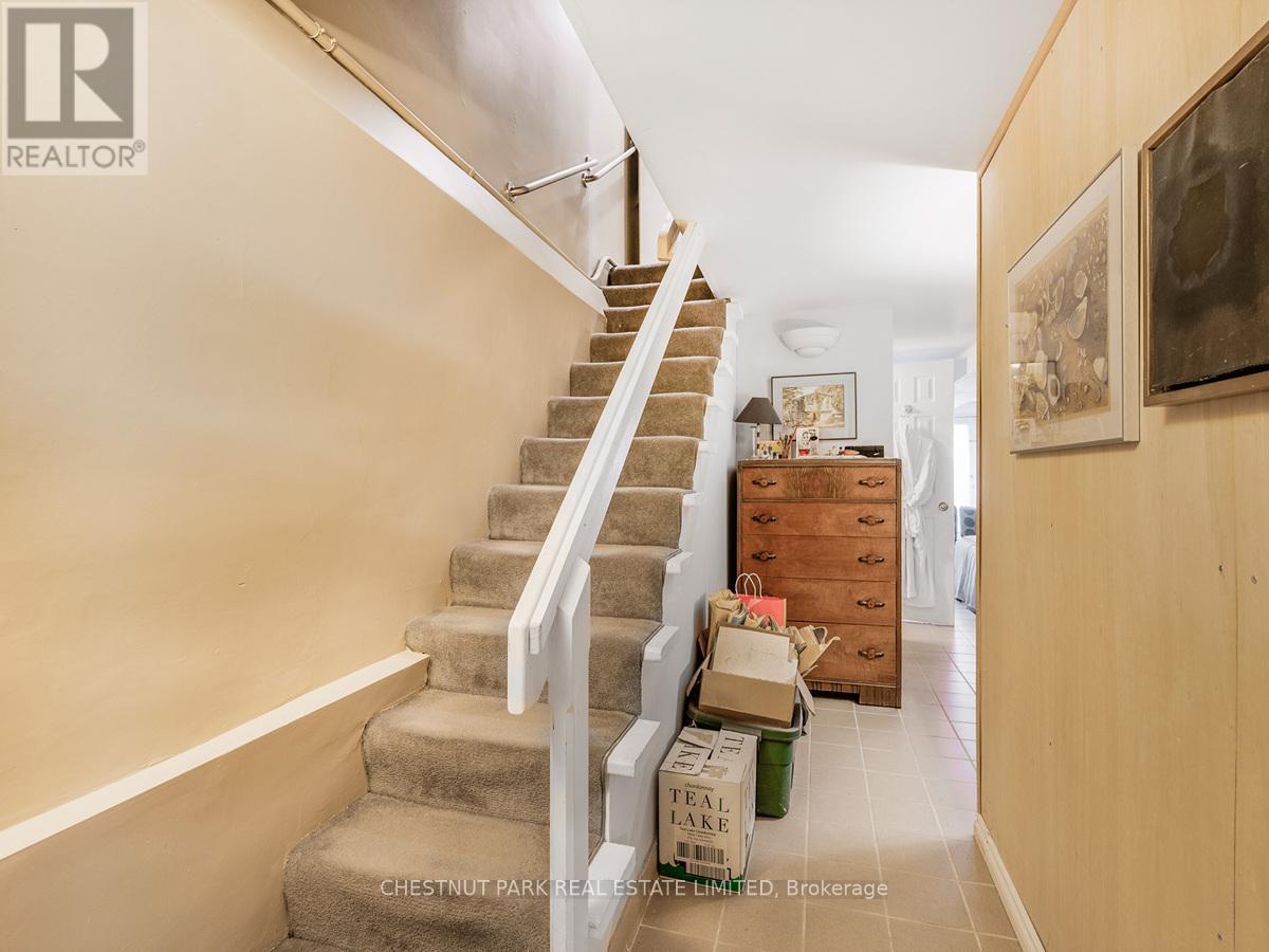 657 Davenport Road Property Photo 14
