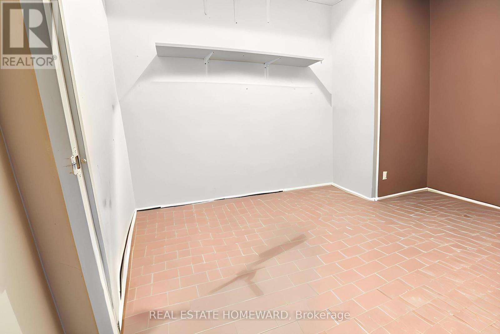 806 - 65 Scadding Avenue Property Photo 28